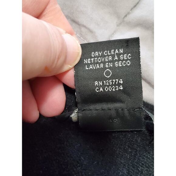 Lord & Taylor 100% Cashmere Sleeveless Cardigan Vest Women’s S Button Front - Picture 3 of 10